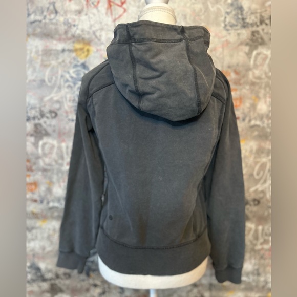 LULULEMON Dark Grey Soft Zip Up Jacket. - Picture 2 of 9